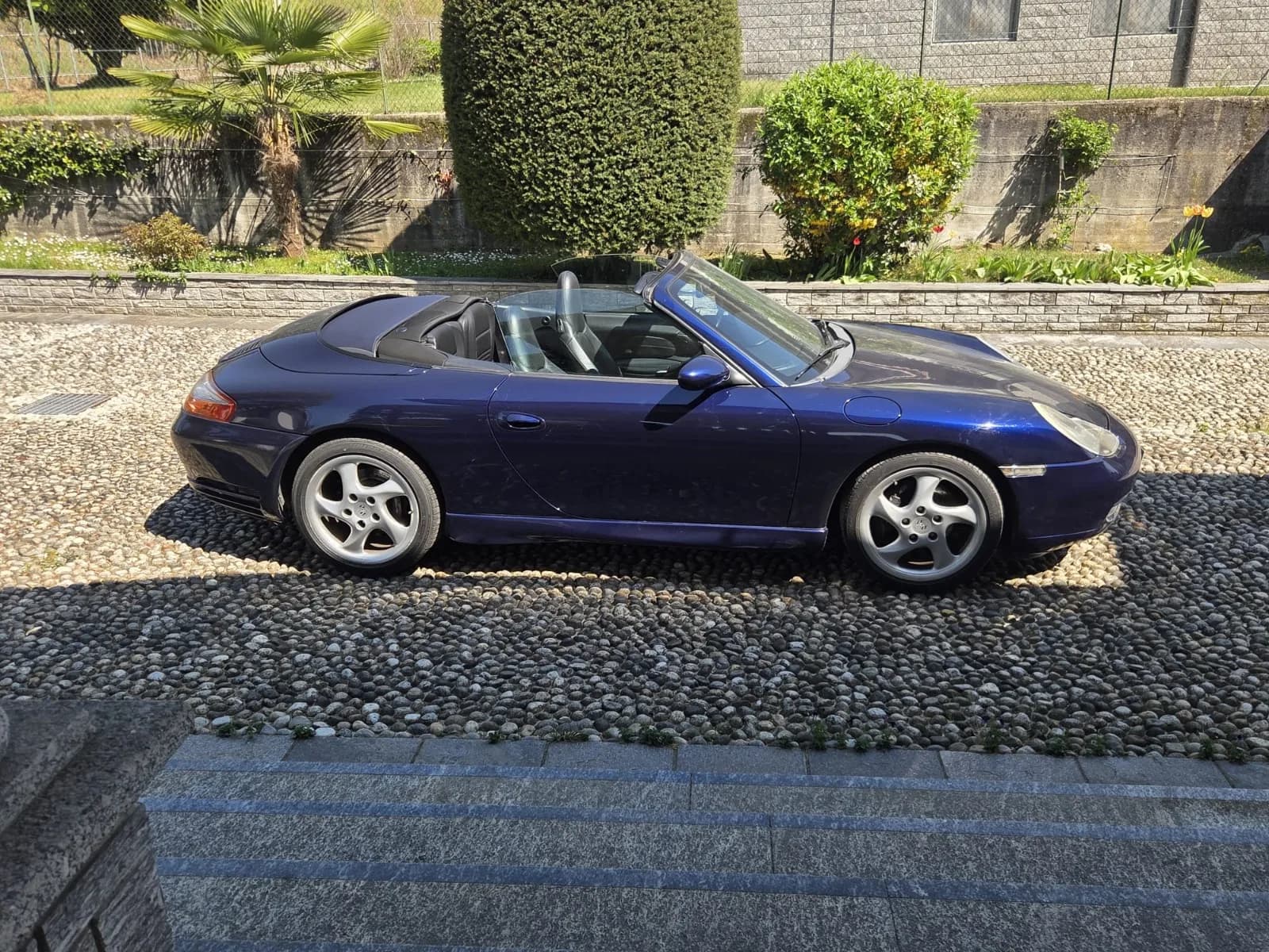 Porsche 911 Carrera Cabrio (996)