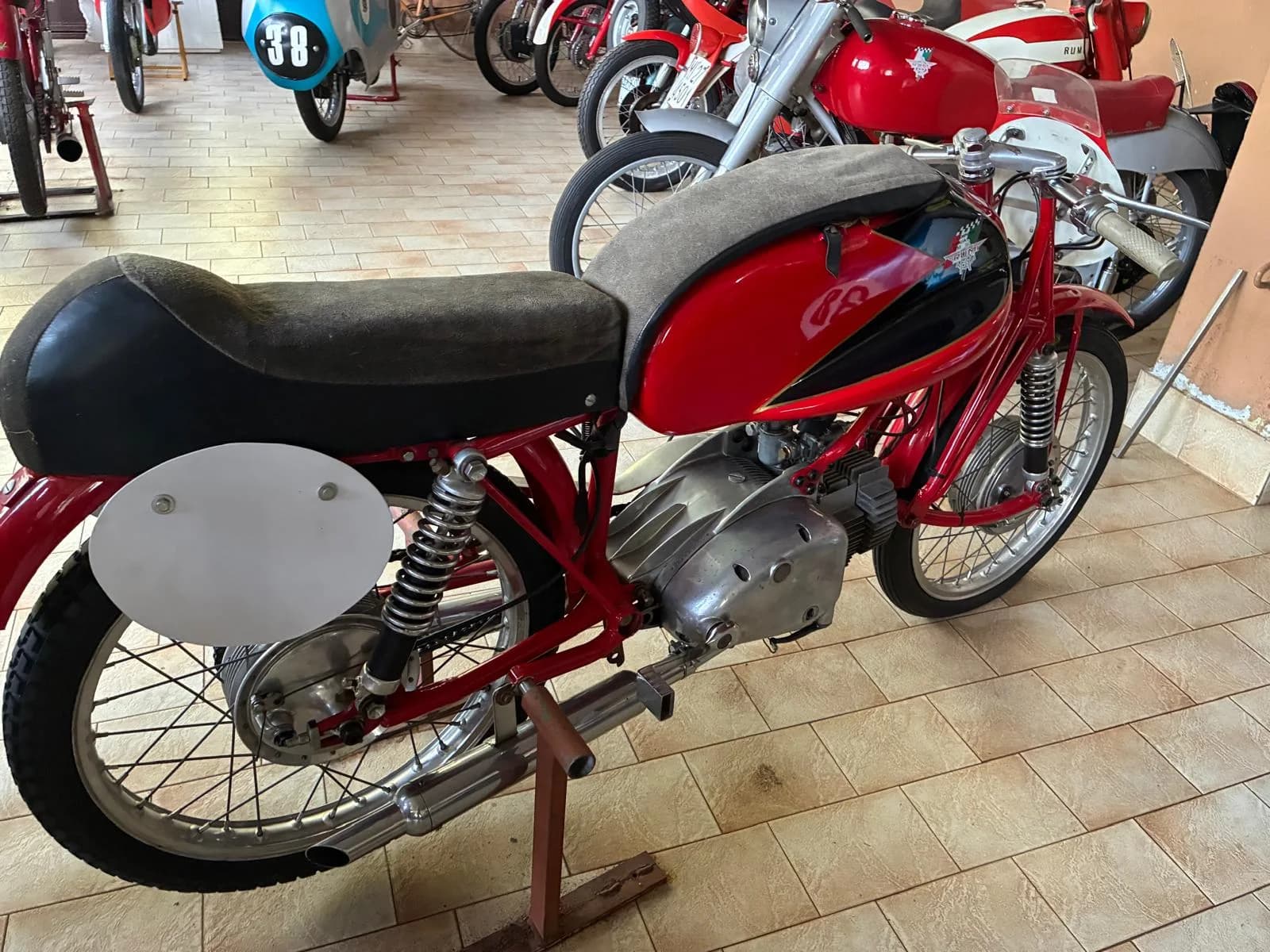 Rumi Competizione cc 125 Junior anno 1955 (forcella Earles)
